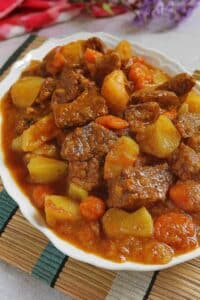 Estofado de Abuela: La Receta Tradicional que Debes Probar 2 Estofado de Abuela