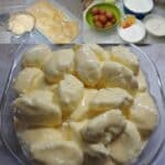 Empanadillas de nieve en salsa de vainilla