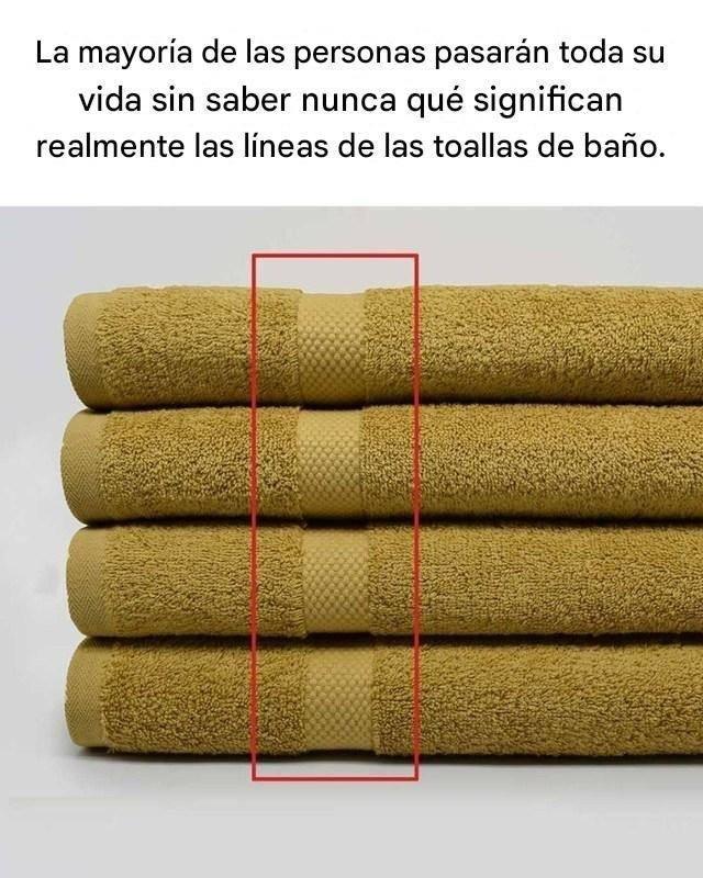 Las líneas de las toallas de baño