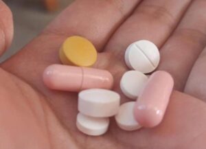 Ocho pastillas que no se deben consumir porque afectan los riñones, y cómo cuidarlos 2 Ocho pastillas que no se deben consumir porque afectan los riñones, y cómo cuidarlos
