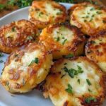 Patatas al horno redondas con queso