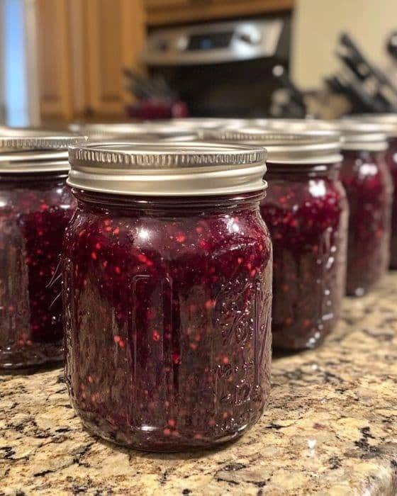 Mi vecino Amish trajo frascos de este producto y sabía que tenía que copiar la receta